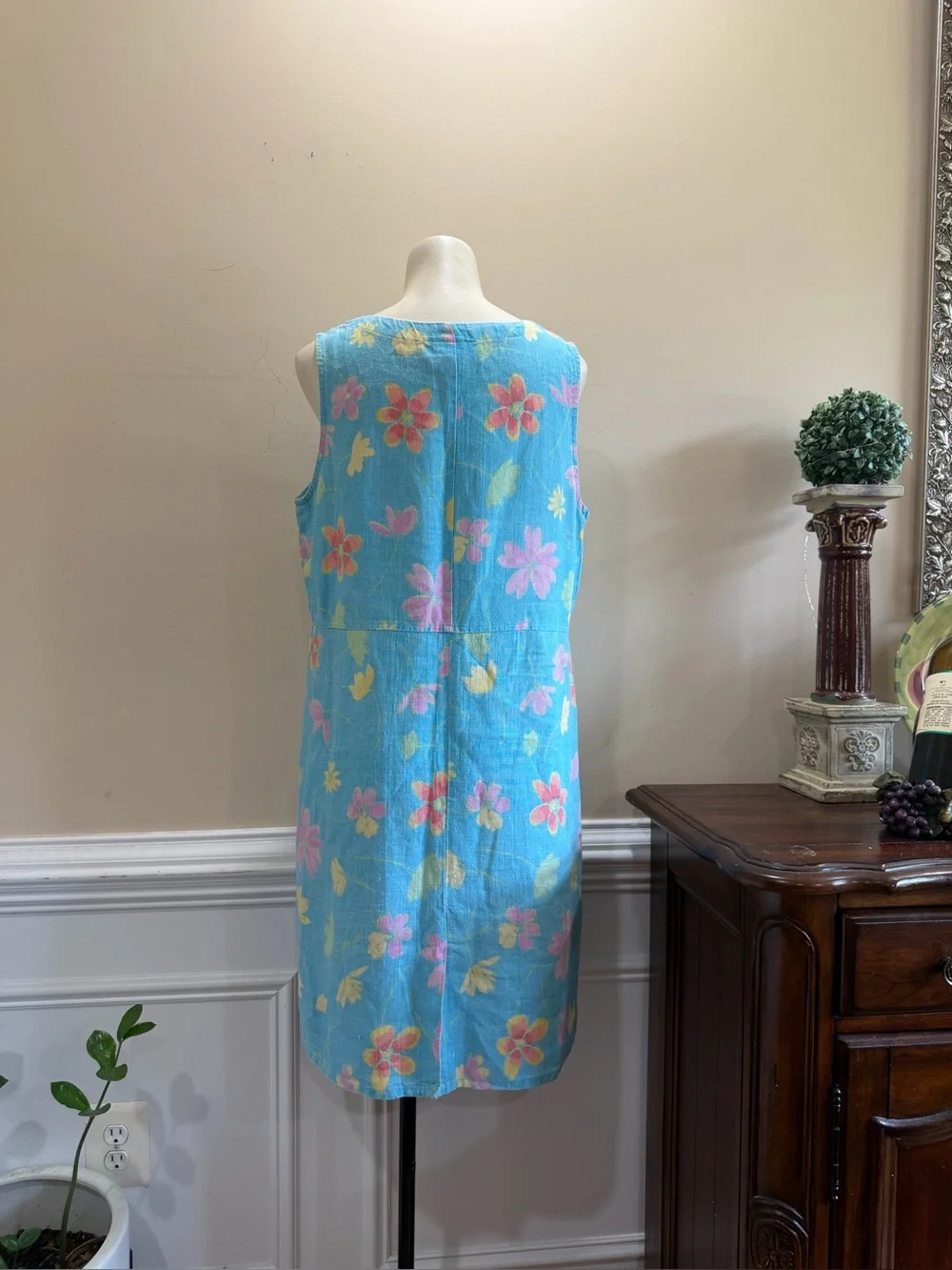 Vintage Real Comfort Linen Sleeveless Floral Shift Dress in Aqua